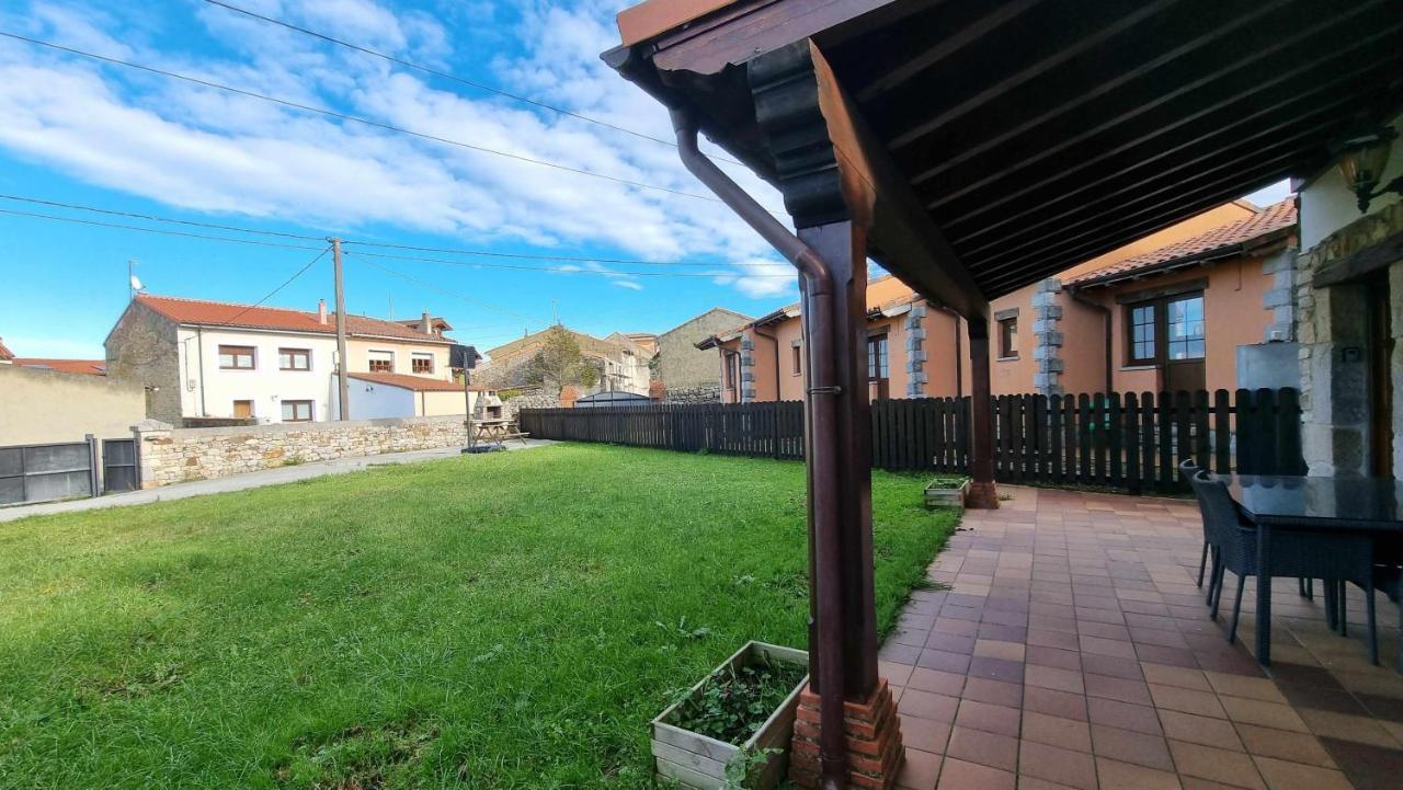 El Jardin De Casa Male Lejlighed Pimiango Eksteriør billede